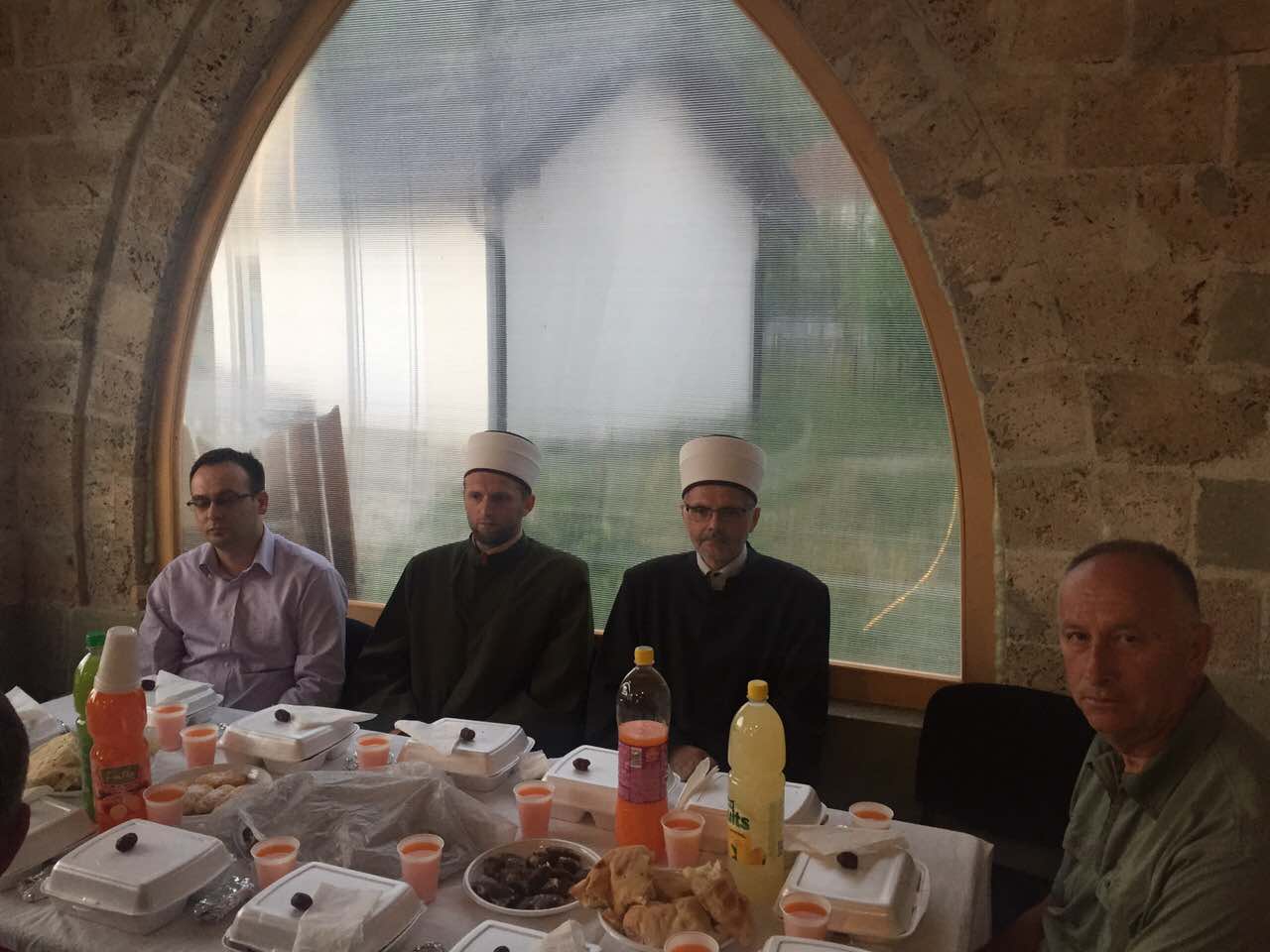 0 02 04 2143621083093fe4869742b53ea189365262e76e5f99596b59867cbbb77e73e1 full