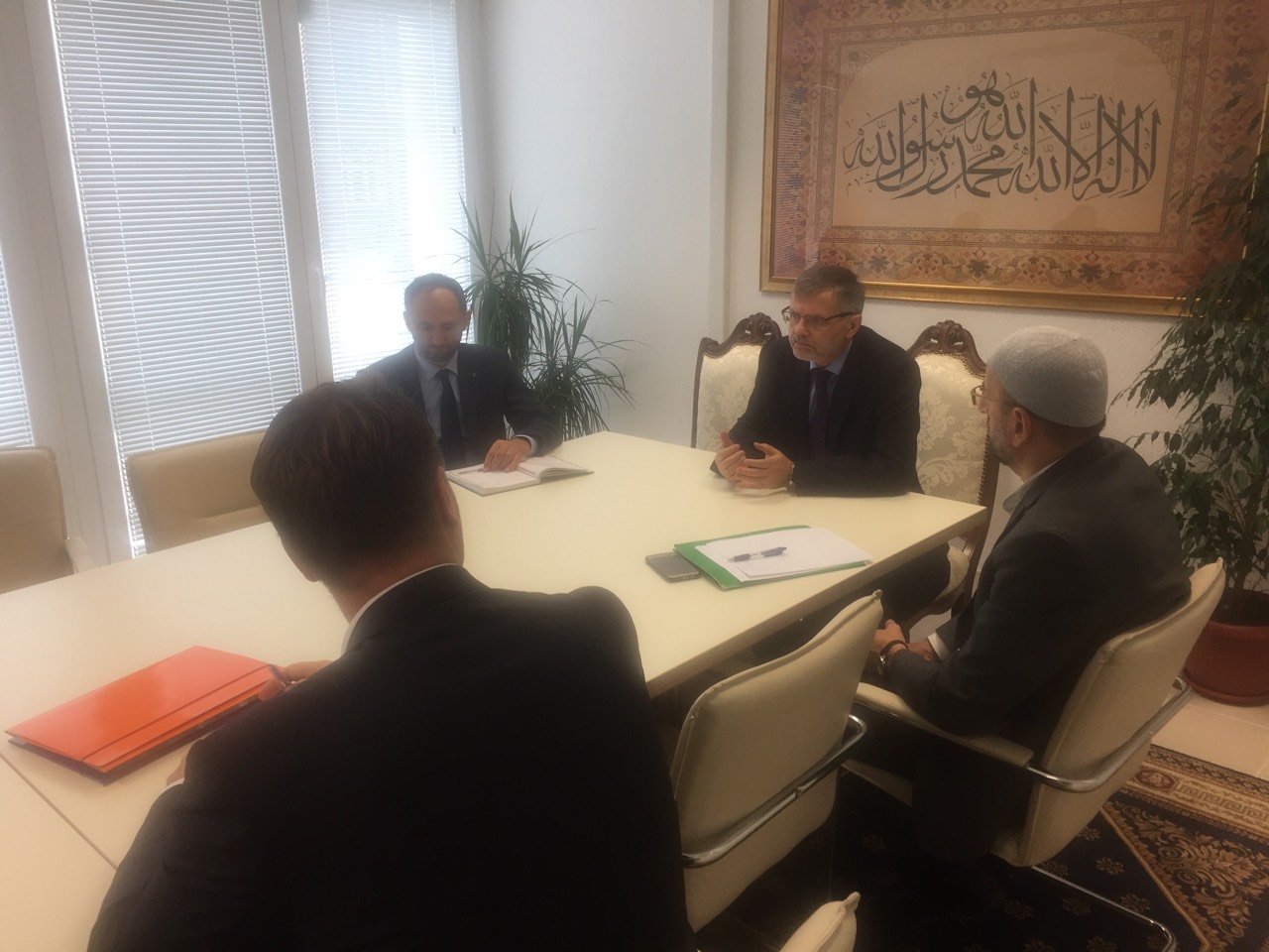 0 02 05 558ee0589d04c452d915919f1c3310122ec0ae129bd9fe1815b901975c188d9a full