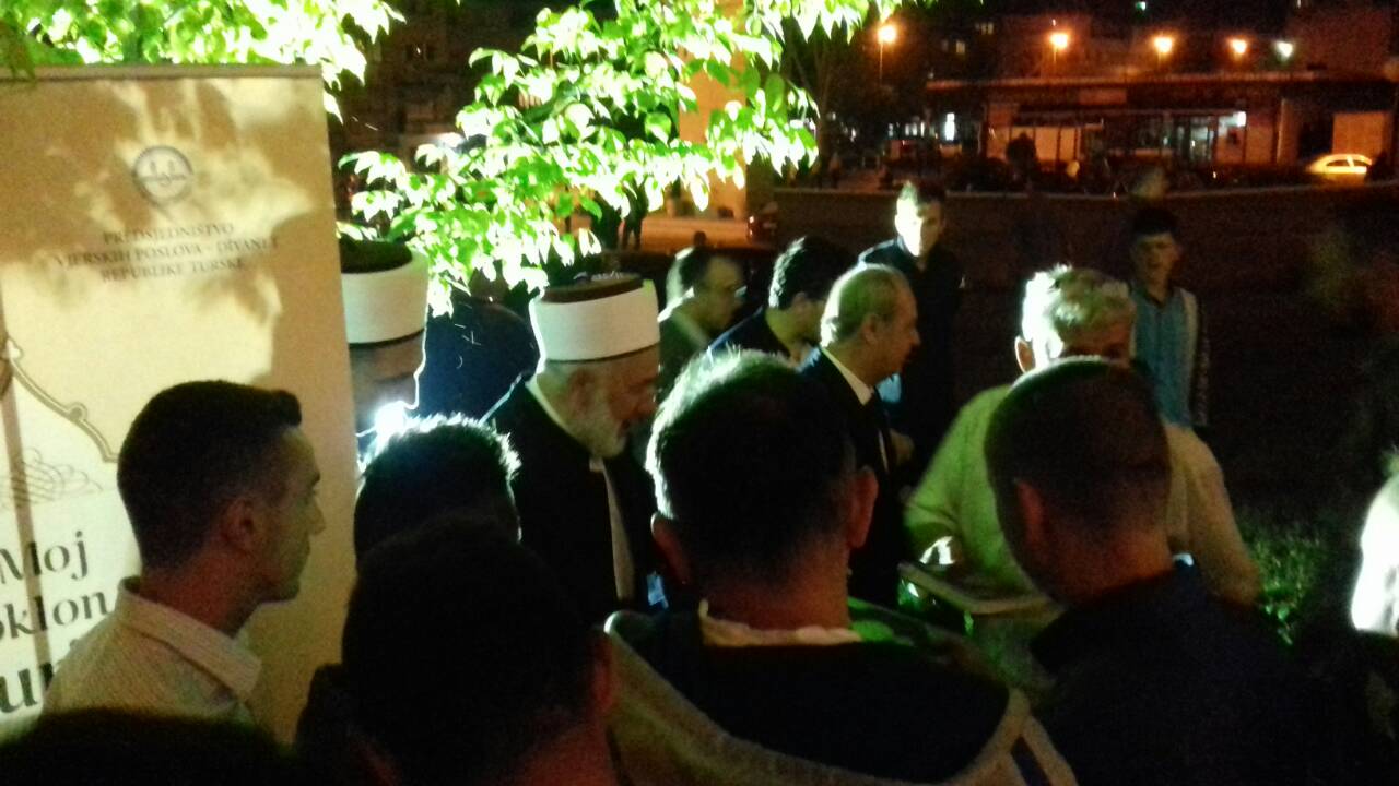 0 02 05 a0e0f81c9b461cb953e14869be16c93f8dd05748ed76e07eb34839af80cfe784 full