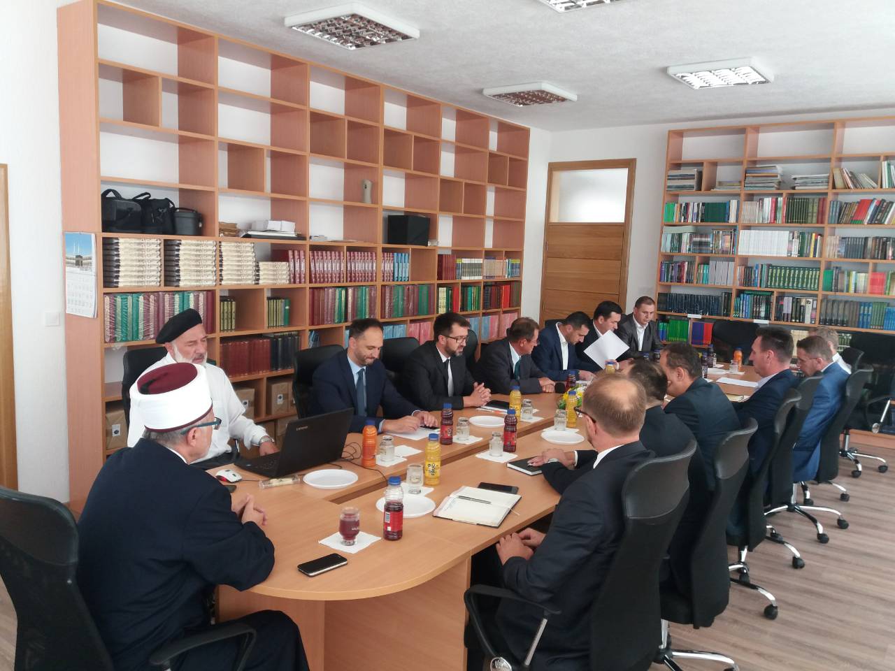 0 02 05 b9d520ab91c4bdd97c4273e529a233ba4b1a8cf743b30ae18dc21d34bae687b4 16c6d787