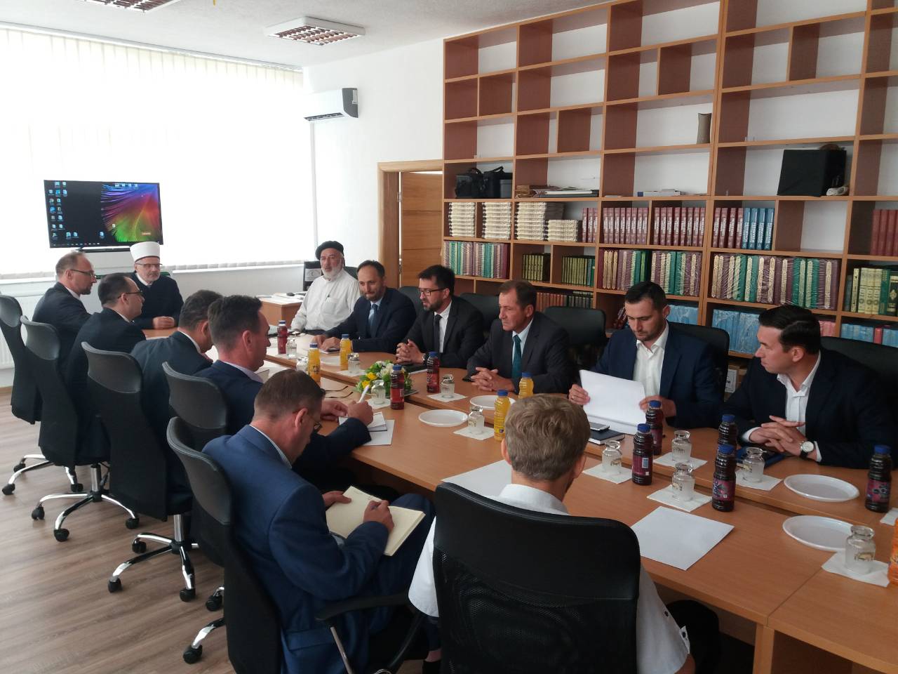 0 02 05 c14301cb78e82a539ce3f5051752592e5e856070fab9a45951c62f0fed860241 3a1b46f5