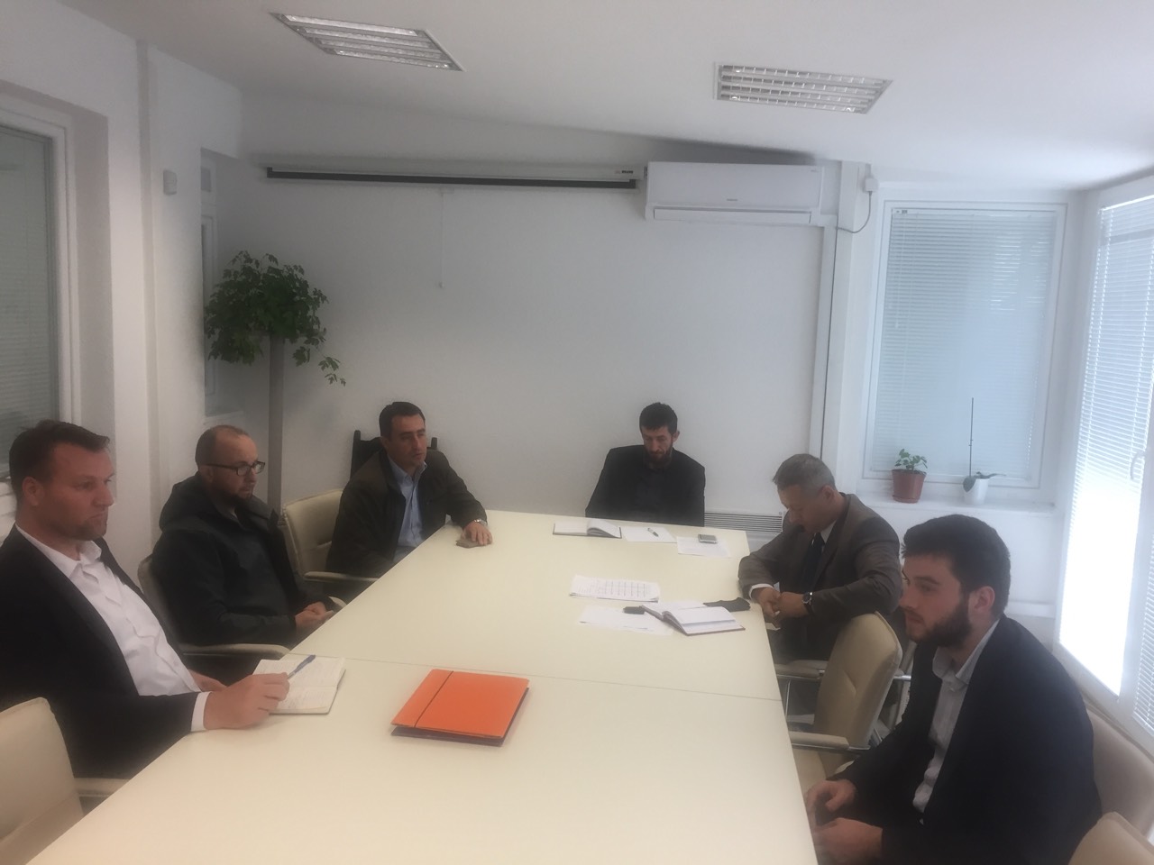 0 02 05 d0fb0690341a8f0c0c5203b57f301620f757cab1429a7c66385cf0be21e3a539 full