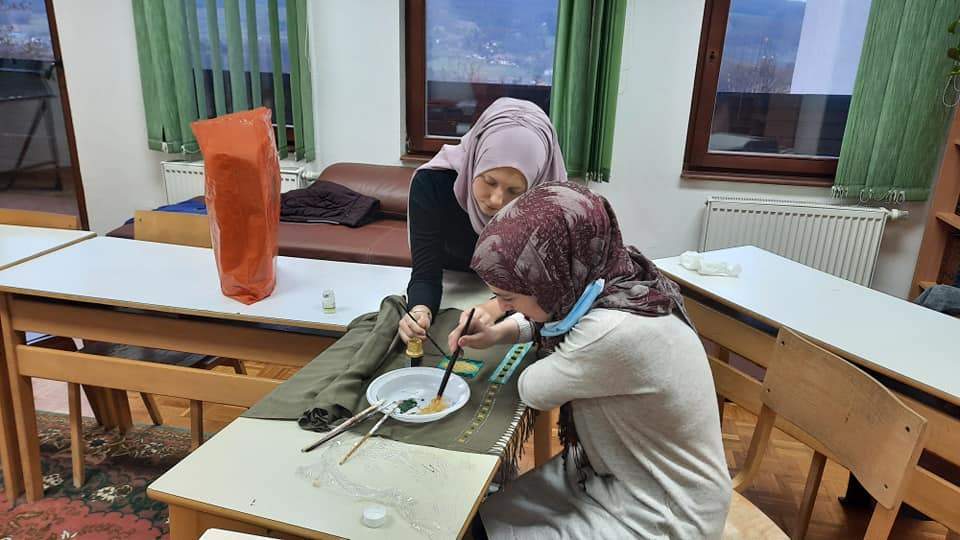 127242701_10158886190515750_1875512120693662525_n (1).jpg