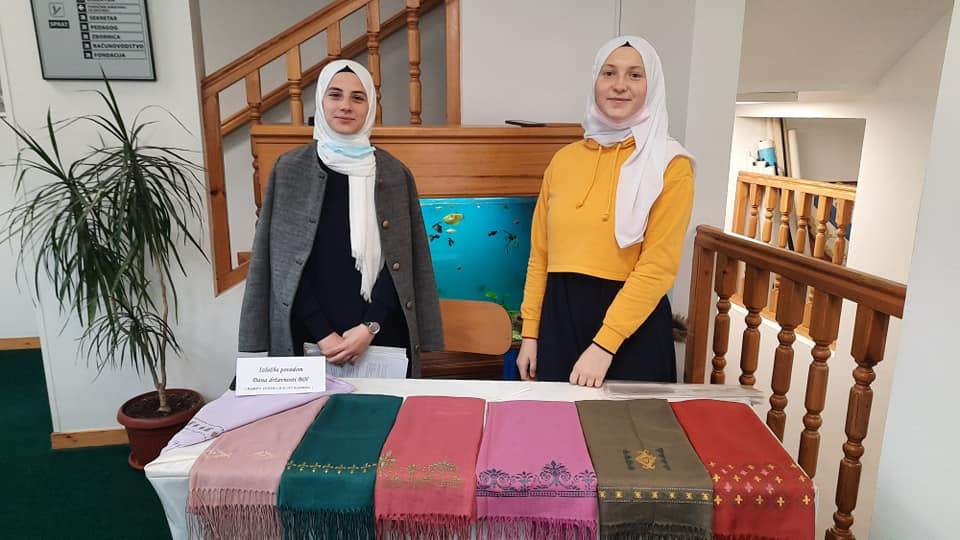 127250573_10158886191285750_6926258601682407884_n (1).jpg