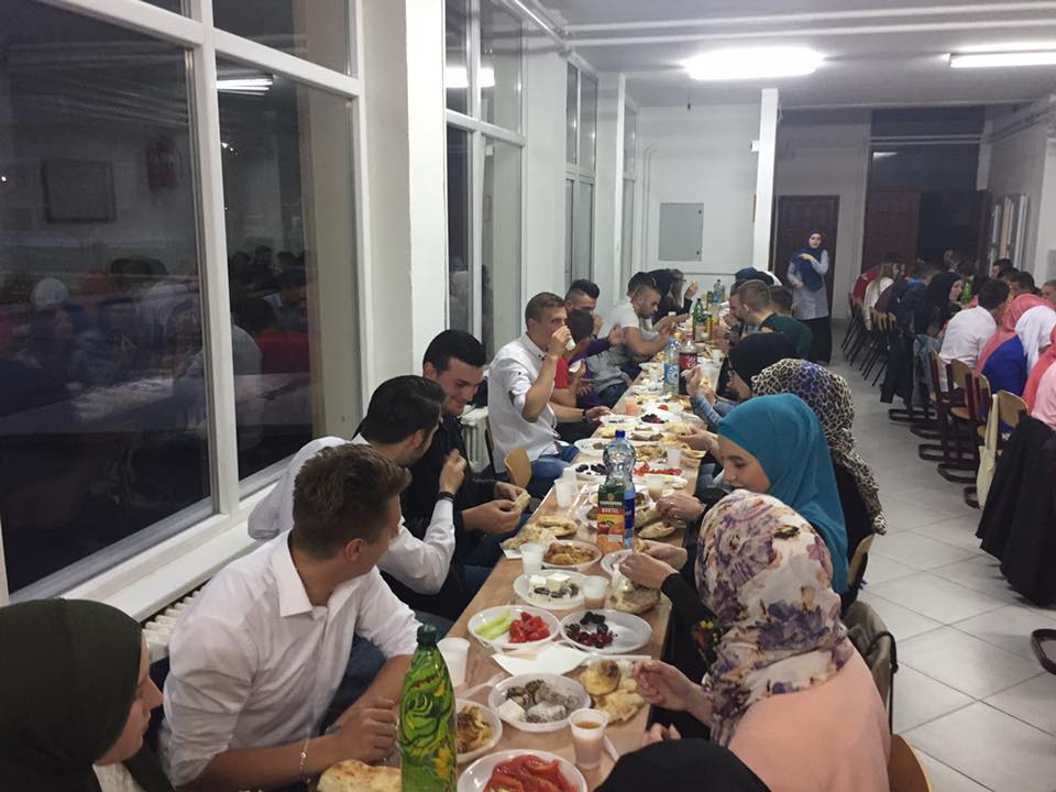 18814203 1720439831586483 4378516595265389386 n