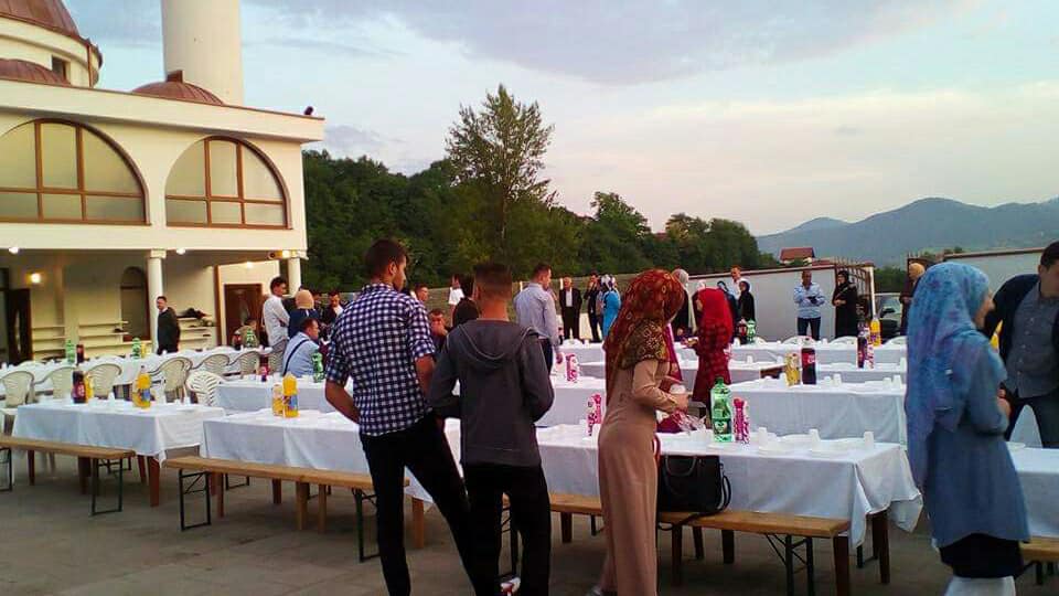 18920426 1720658264897973 2613861493488967510 n