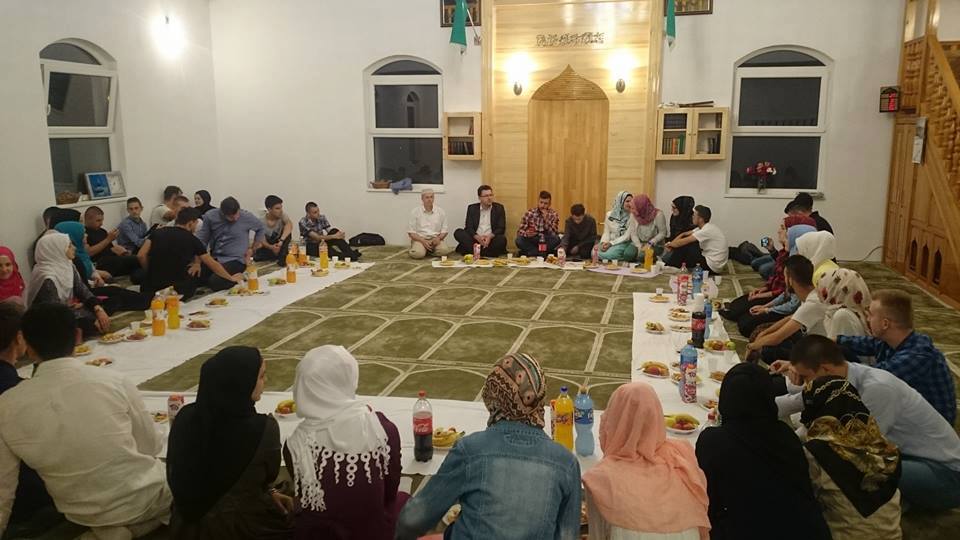 19113916 1723617587935374 2821595048685282821 n