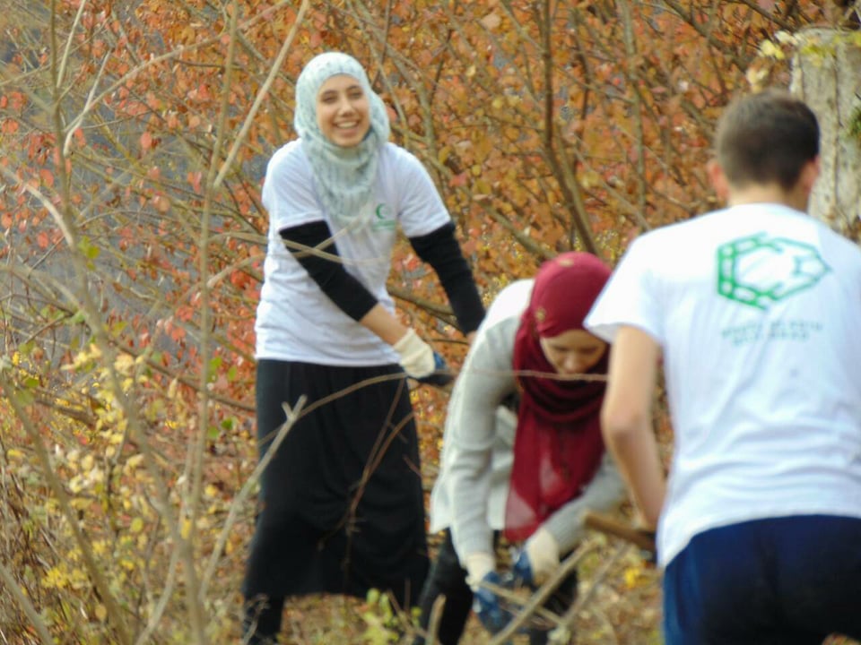 23549739 880088012149055 1052754500 n