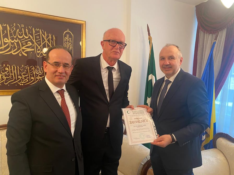 269982469_1760823977445485_5679677876256614184_n (1).jpg