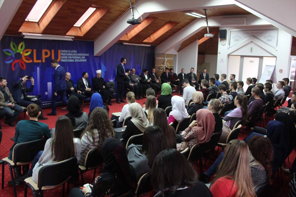 27655288 1815636608733471 2065315814697129634 n