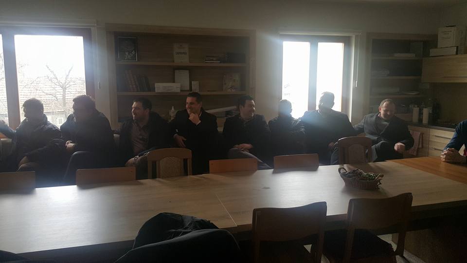 27750882 293344811192073 5329237159287530258 n