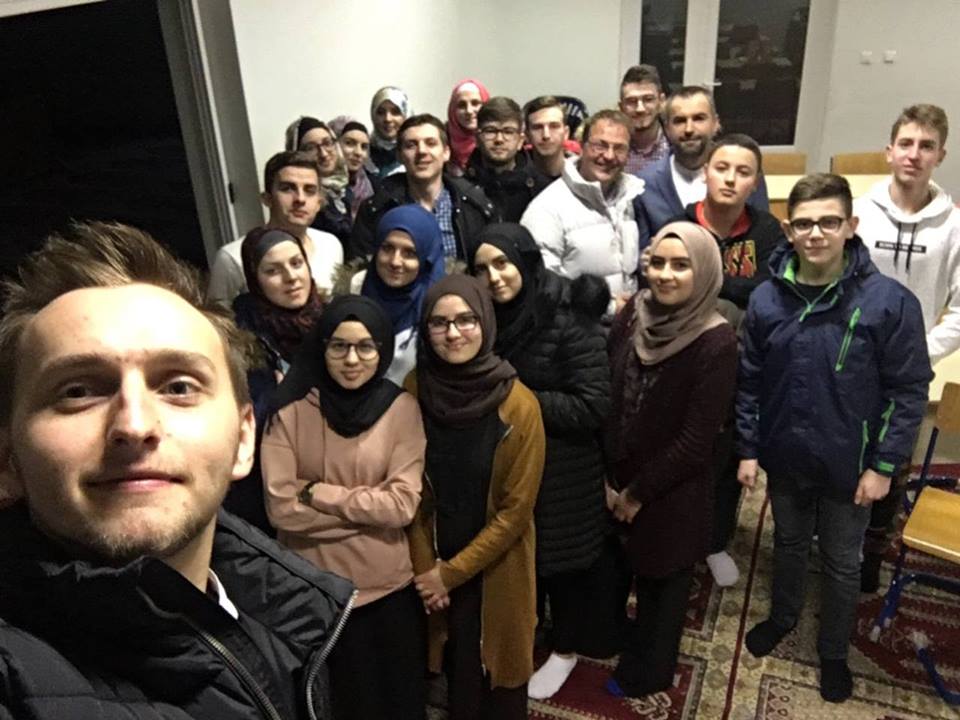 28168139 10216026763210543 8480133367256756296 n