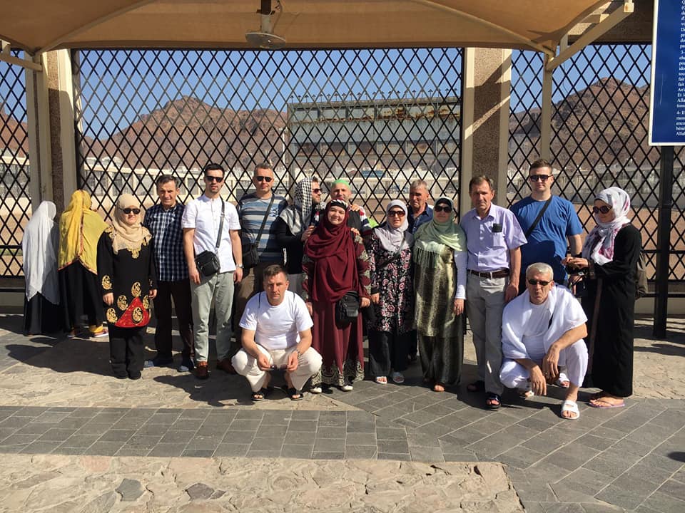 29432787 308838182976069 5601752379033649152 n