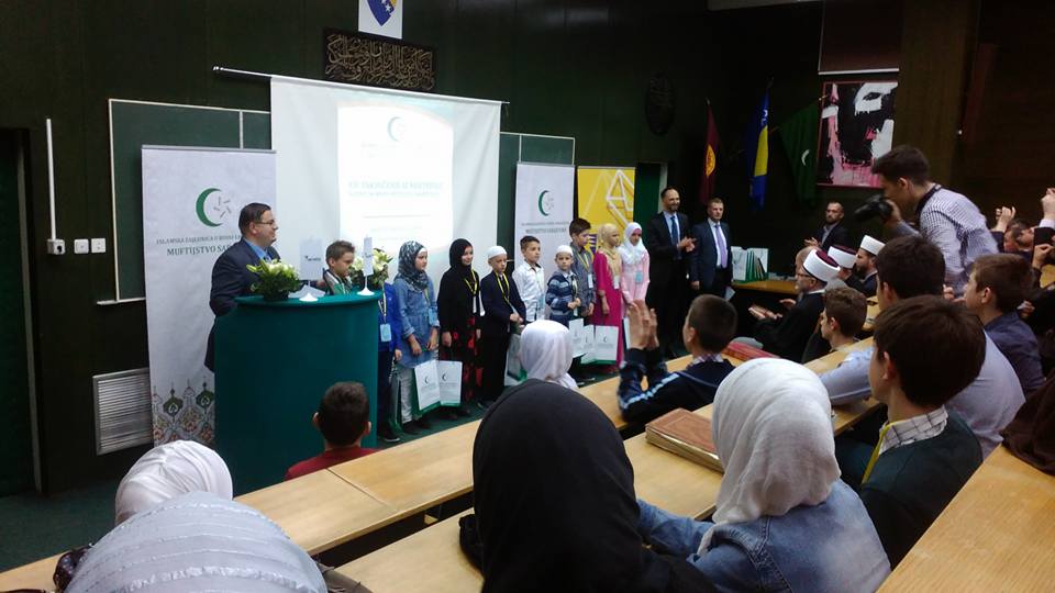 31174813 2110234069252476 8475336038384926720 n