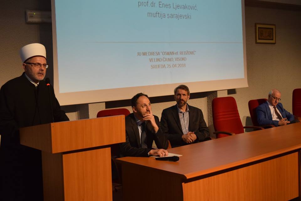 31250515 10156309366820750 5446111032038653952 n