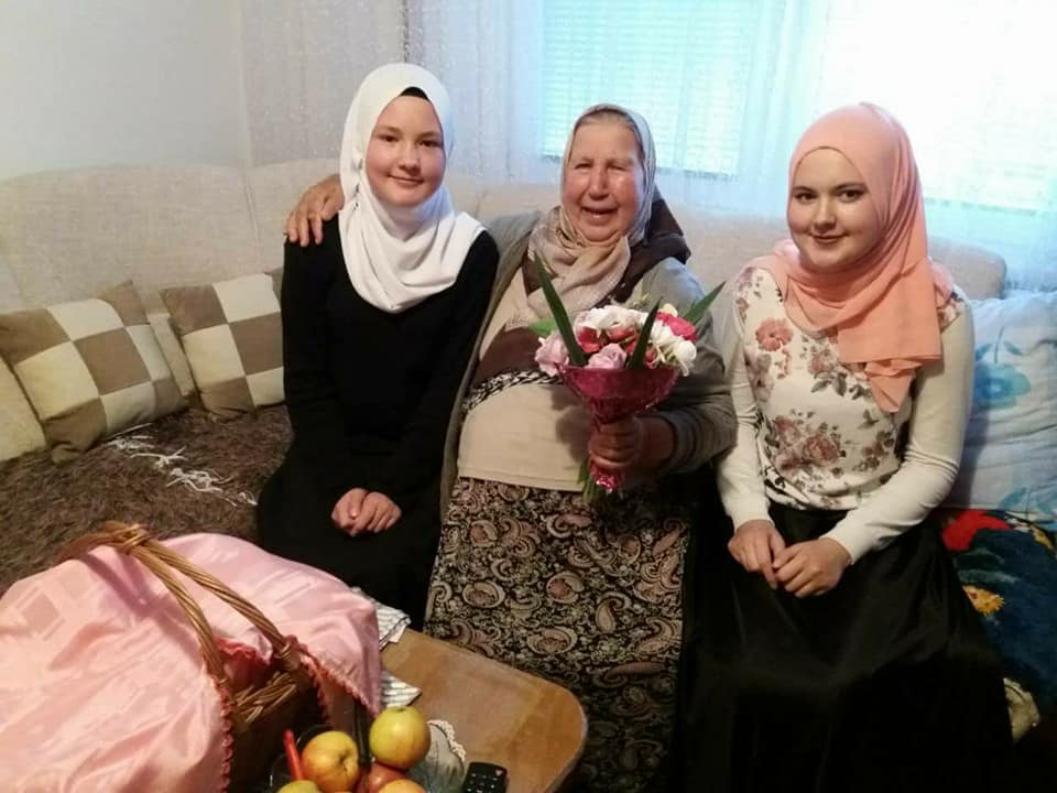 34434889 1866239527006512 4138586441535979520 n