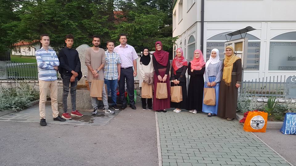 34463888 1866238973673234 2080338938202947584 n