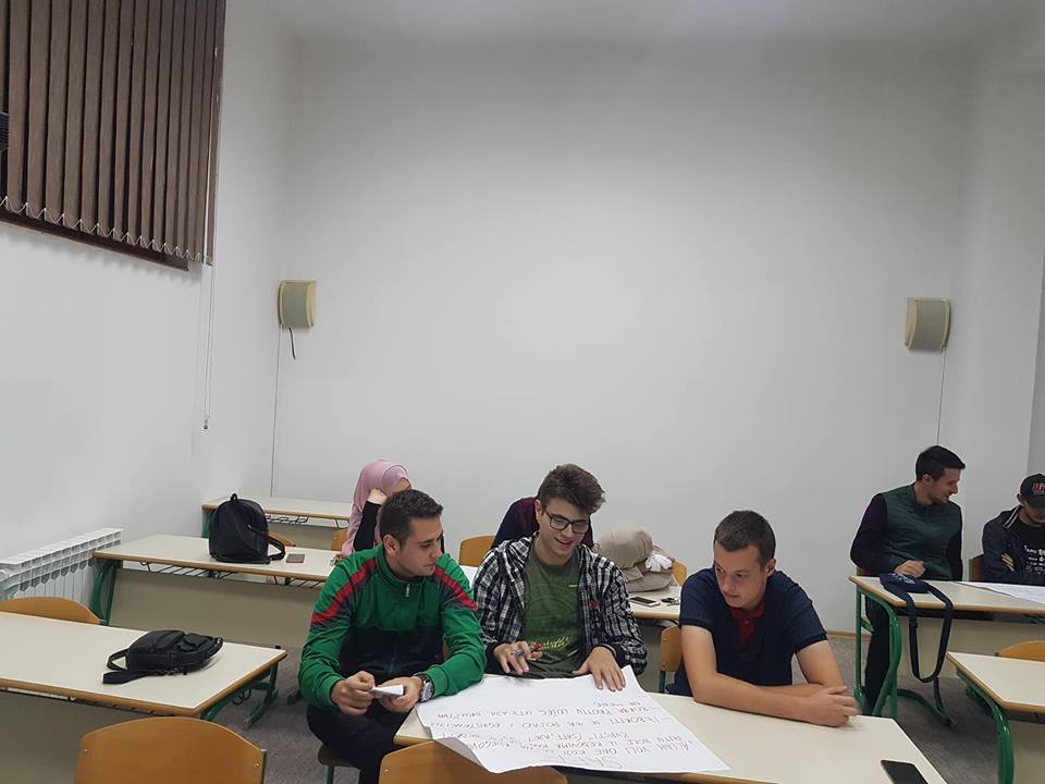 42428995 1951753585121772 2683821623278043136 n