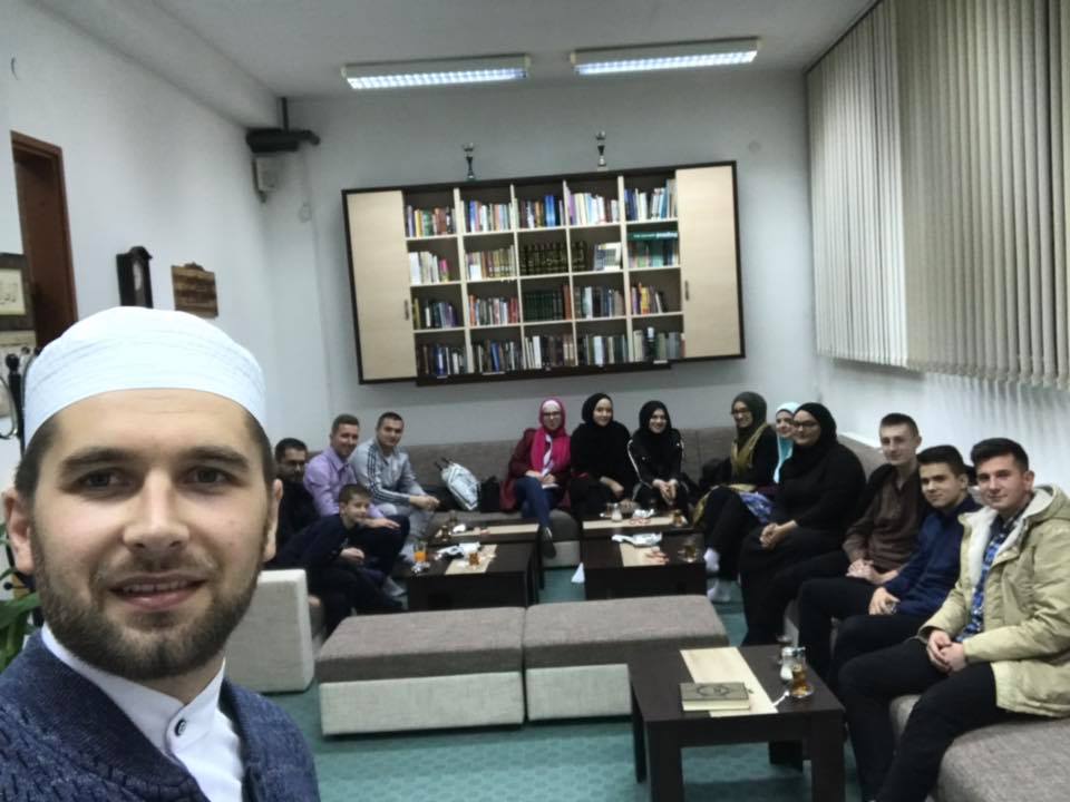 44964295 1967259026904561 3983882909240000512 n