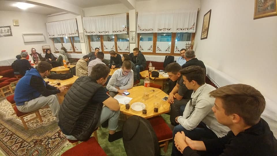 44973250 1967264770237320 2084572710804914176 n