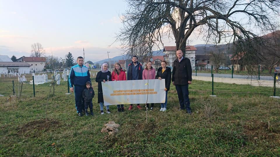 46437295 1976602379303559 6167607413974237184 n