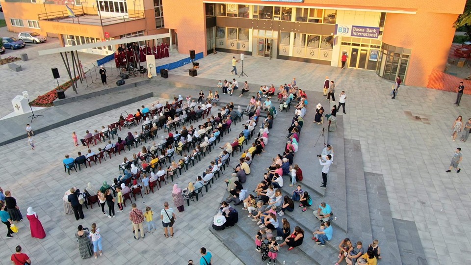 69797770 1313635892138949 1114988422168051712 n