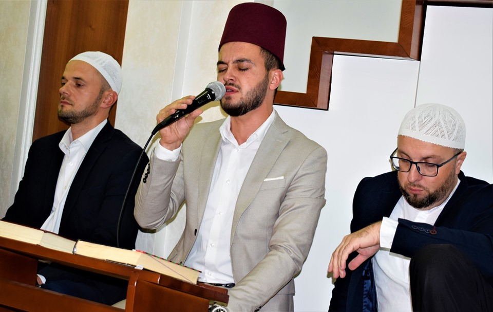 70974062 907710582945980 2765163884342935552 n