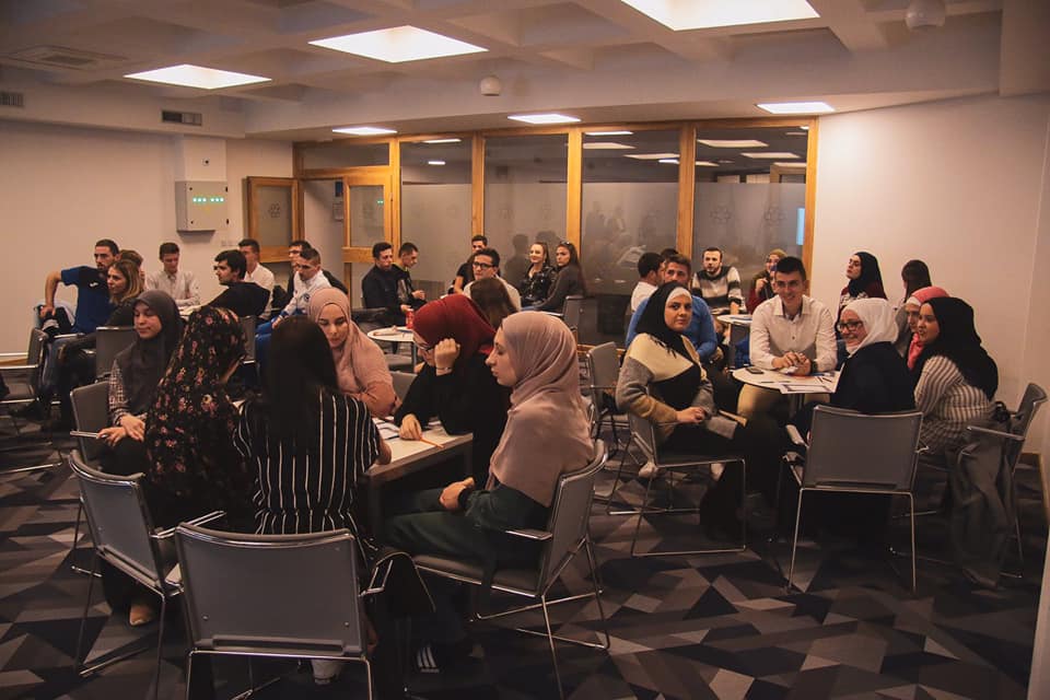 73409182 2174047096225752 6865936012170756096 n