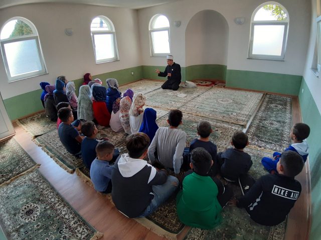 IMG d1b009d3af49e5c3b5ea1425205c7e96 V 640x480