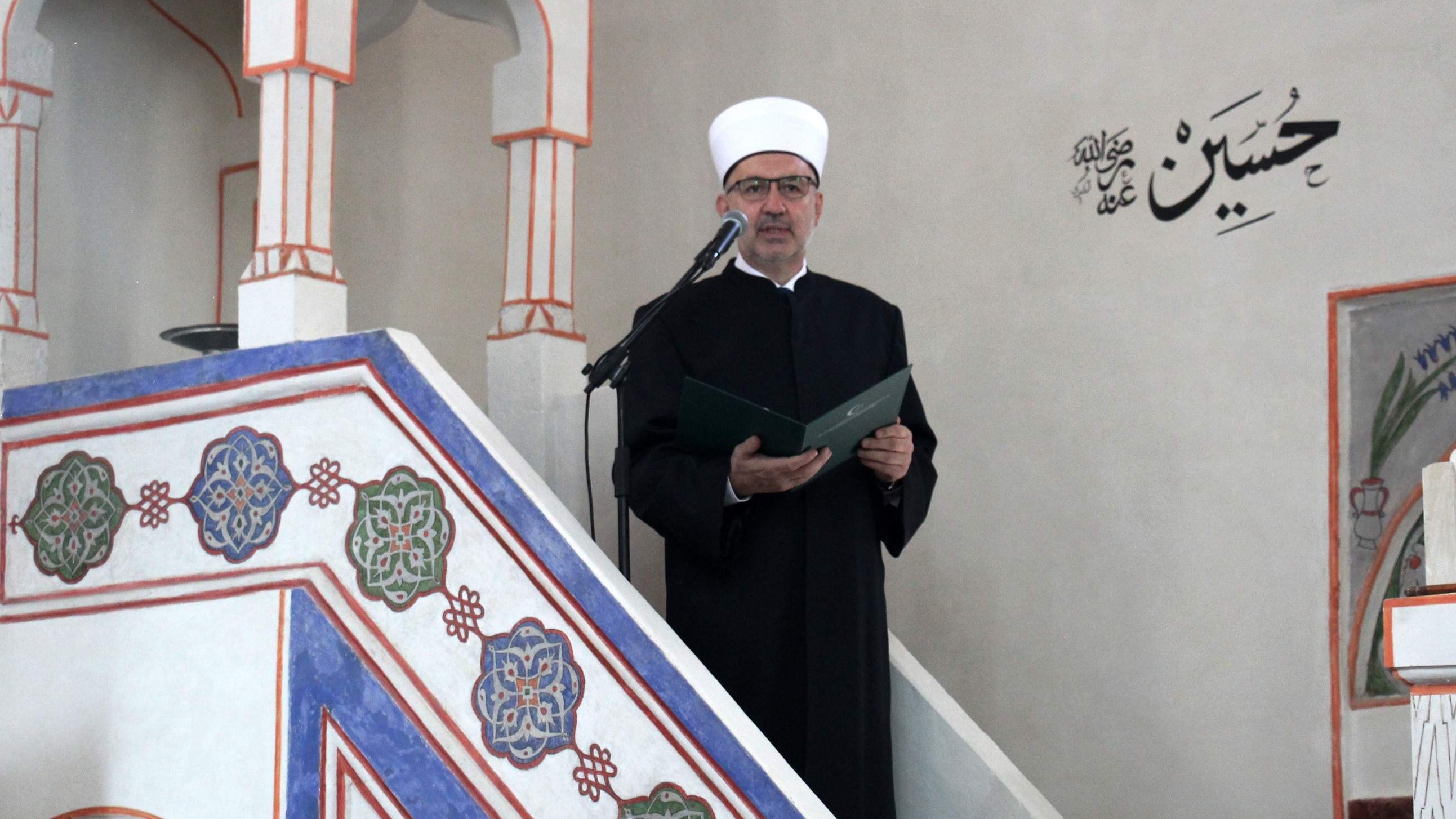 obracanje-muftije-dr-nedzad-ef-grabusa-na-svecanosti-dodjele-murasele11441.jpg