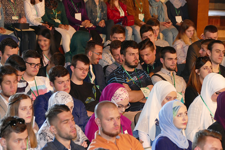 p1cdccevag142pp9017851sjq18v7f