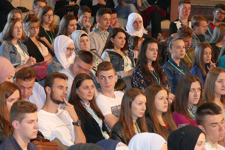 p1cdccevai1q1d11kooq1ulc1fkuv